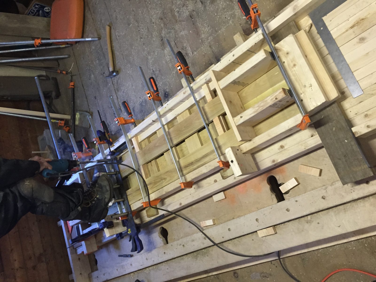 The second hut’s walls were constructed of NLT exclusively. Thermal tests are represented by additive panel typologies. Some protrude farther into the space than others. The south wall hosts five Black Locust dCLT panels. The intent of those panels is to explore the geometric possibilities inherent in cross-laminating and doweling towards thermal goals. Some panels create cavities of insulative, trapped air, while others maximize their surface area to become better heat exchangers