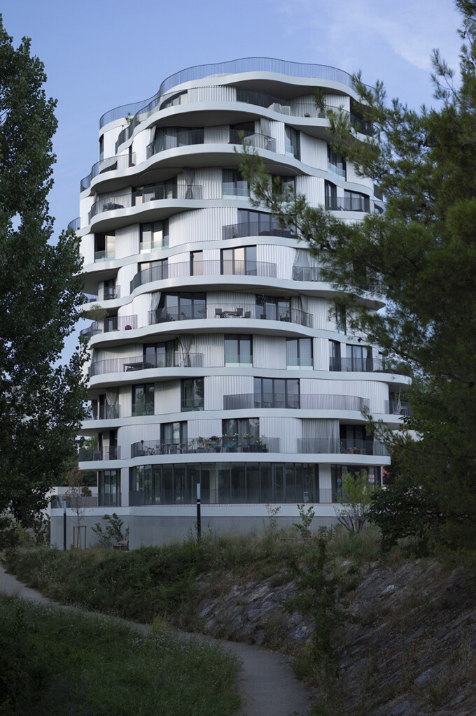 Outside view of Folie Divine Housing building.