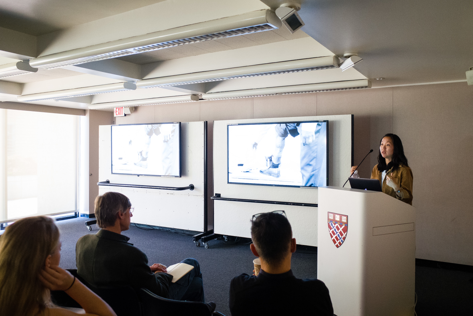Image of Dana Cho delivering her lecture “Humanizing Technology”