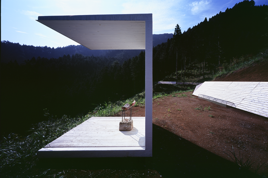 Toru Mitani Japanese pavilion mountain path park