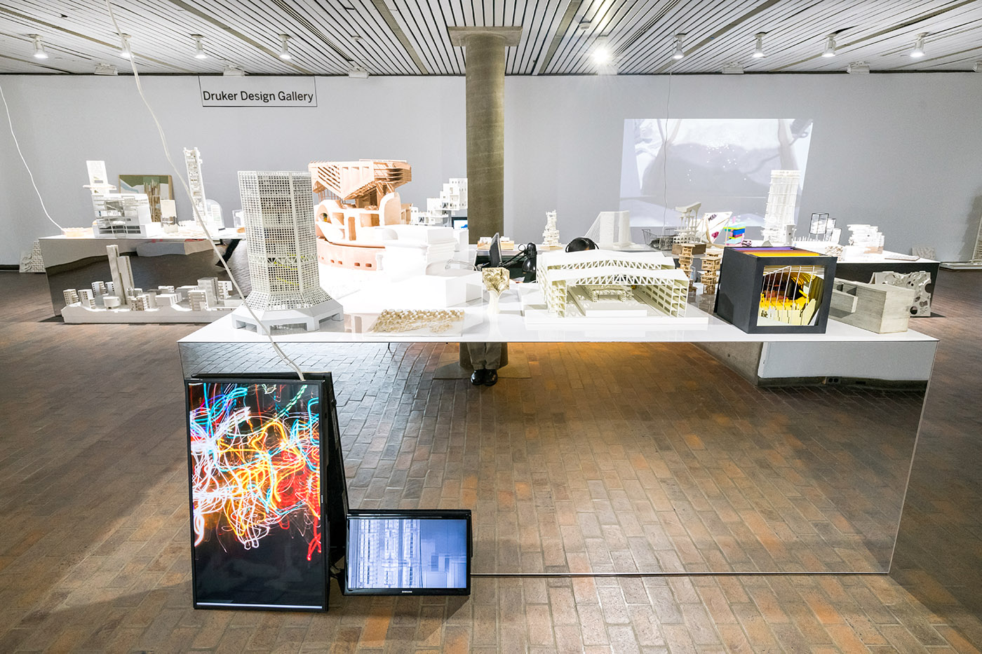Live Feed: Platform exhibition