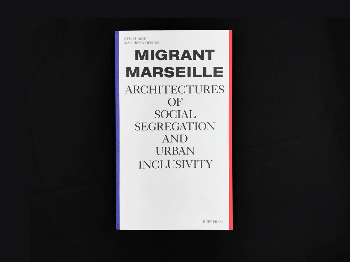 Image with a black background, showing the cover of the book