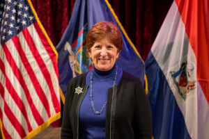 Headshot of Mayor Kathy Sheehan.