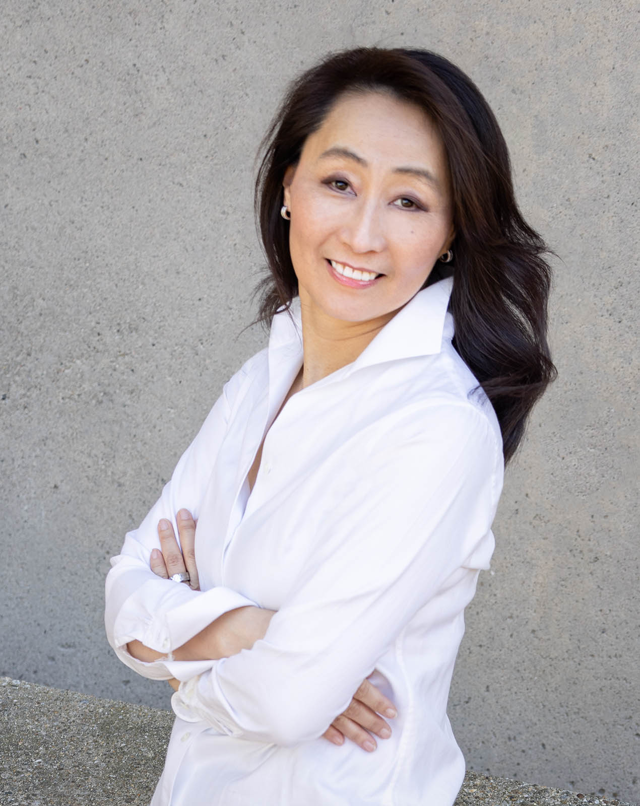 A portrait of Grace La.