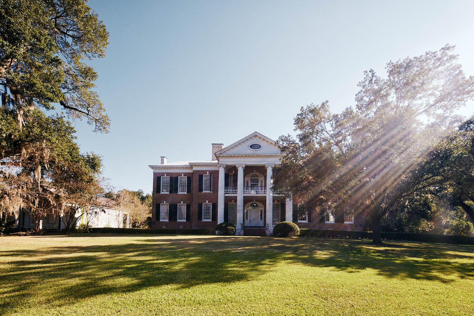 Photo of an upscale house