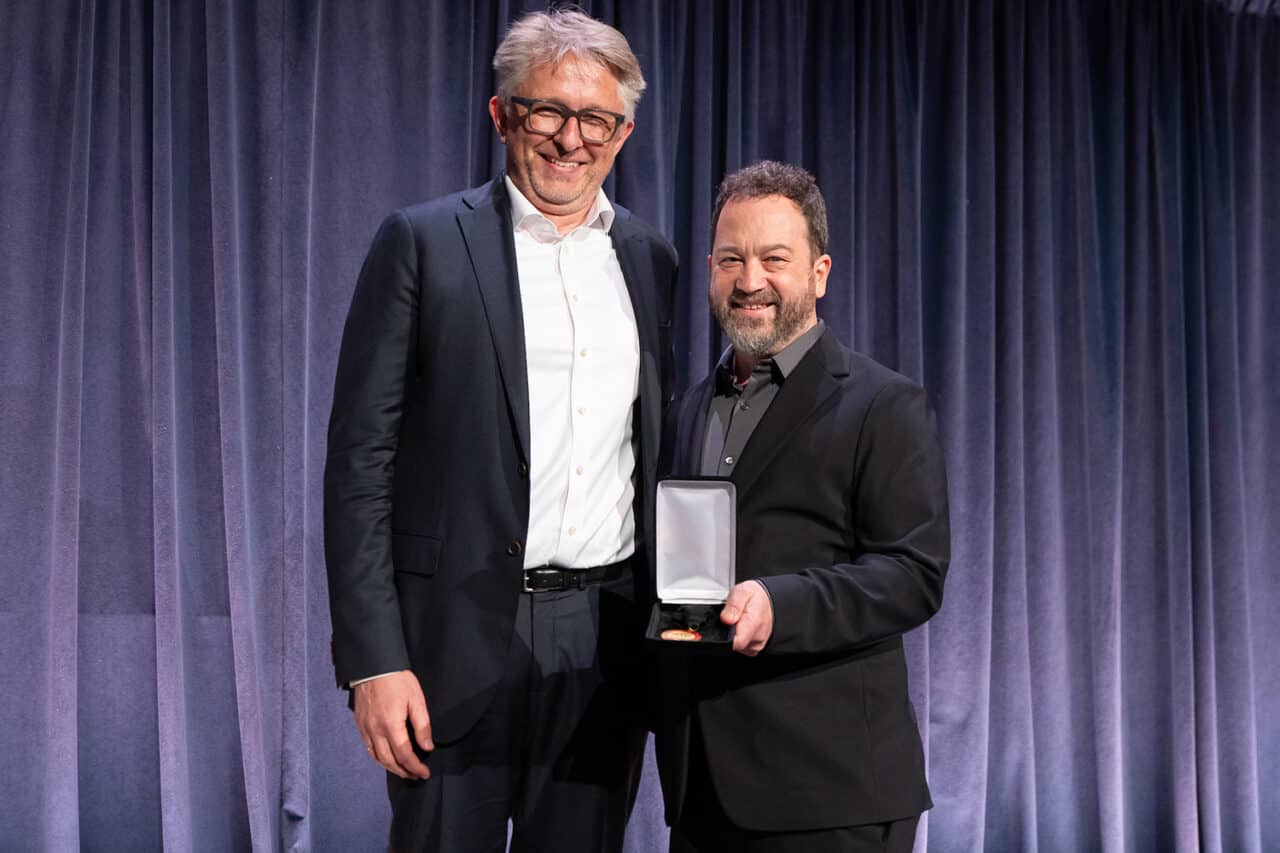Nico Kienzl (DDes ’02) Awarded 2025 Champion of Architecture Medal by AIA New York