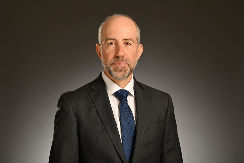 Nestor Davidson headshot
