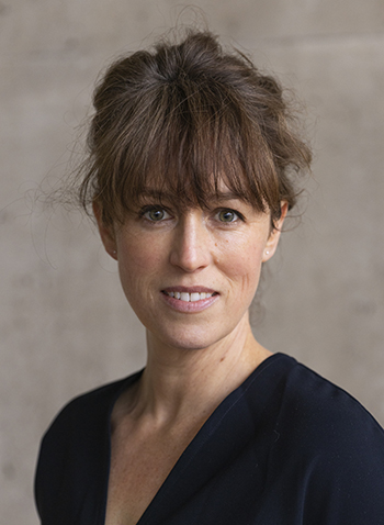 Headshot of Elizabeth Christoforetti