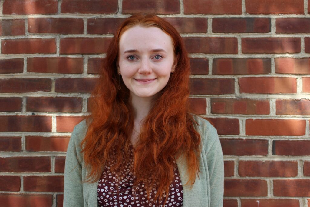 Headshot of Maura Barry-Garland