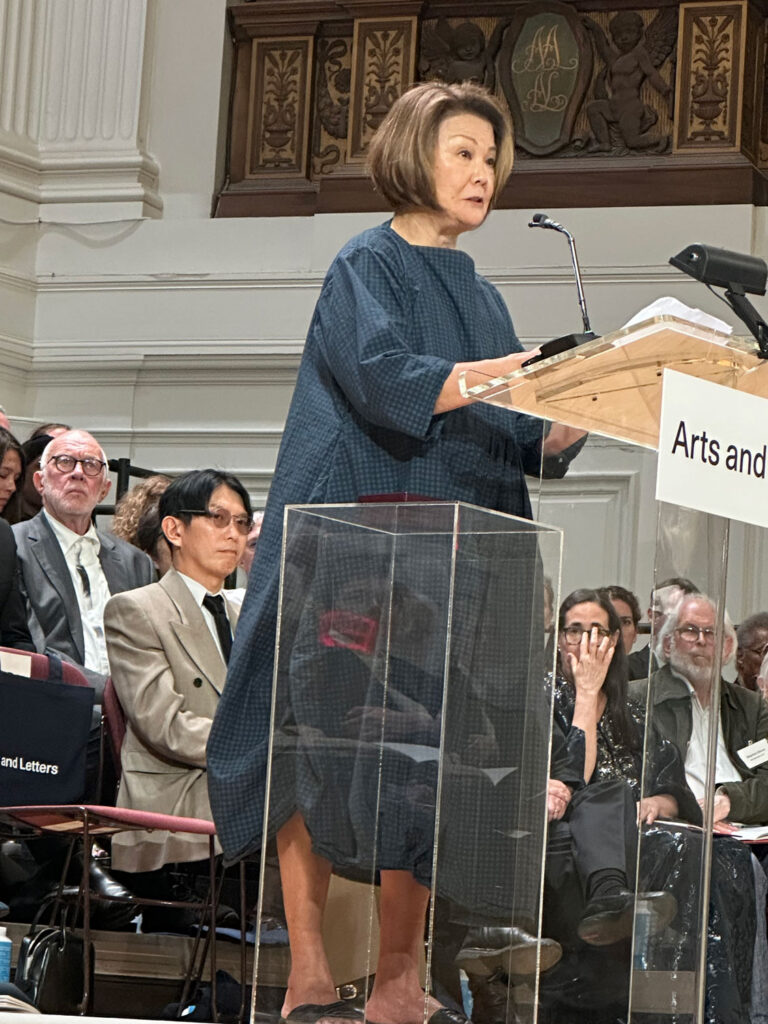 Toshiko Mori Accepts the Gold Medal for Architecture from the American Academy of Arts and Letters