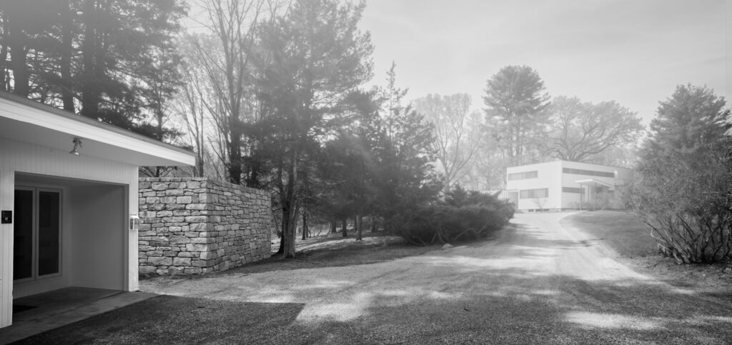 From Bauhaus to Bathroom: Isabel Strauss Designs for the Gropius House