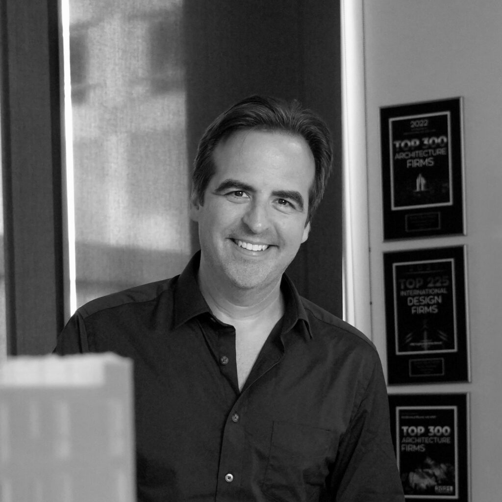 Ricardo Álvarez-Díaz, FAIA (AMDP ’20)