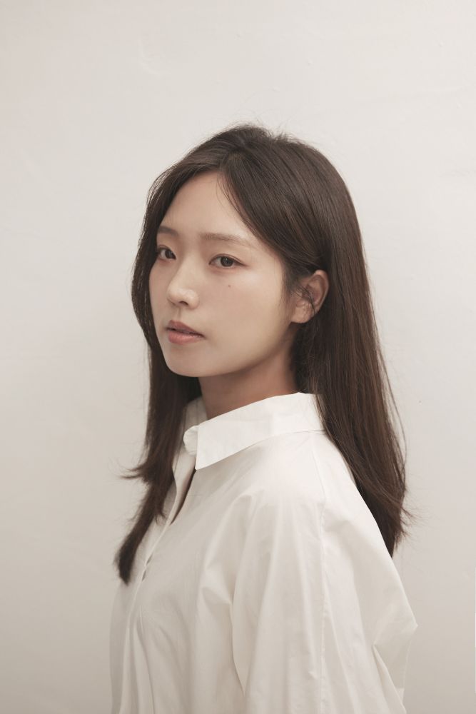 portrait of Jiwon Kim. 