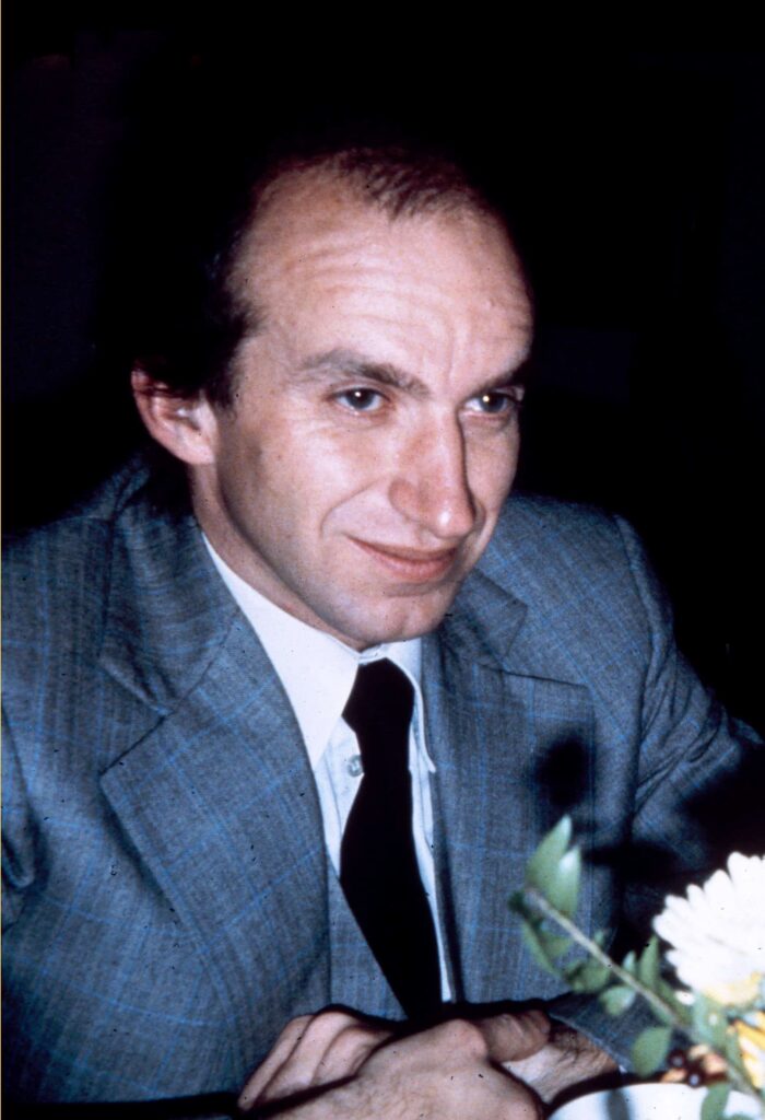 In Memoriam: Peter Allen Schlesinger (MAUD ’83)